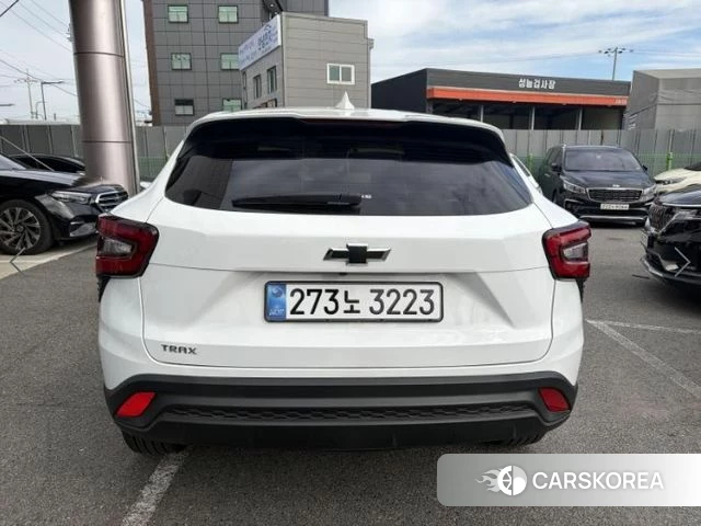 Chevrolet (GM Daewoo) Trax Crossover 2025 Белый из Кореи, фото 4