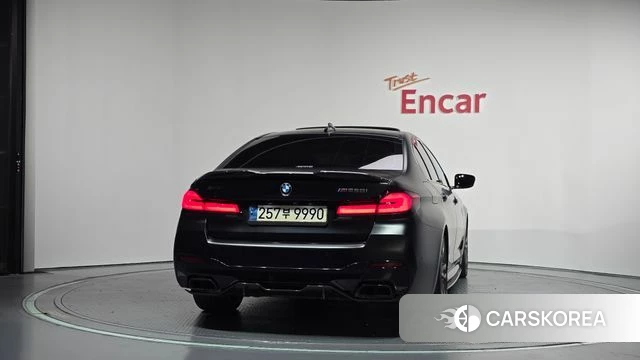 BMW 5 Series (G30) id 4987343 из Кореи 26