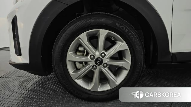 Kia Stonic id 5035105 из Кореи 25