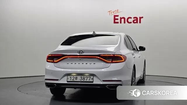 Hyundai Grandeur IG id 3677482 из Кореи 14