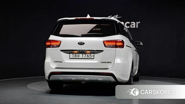 Kia All New Carnival id 4993592 из Кореи 27