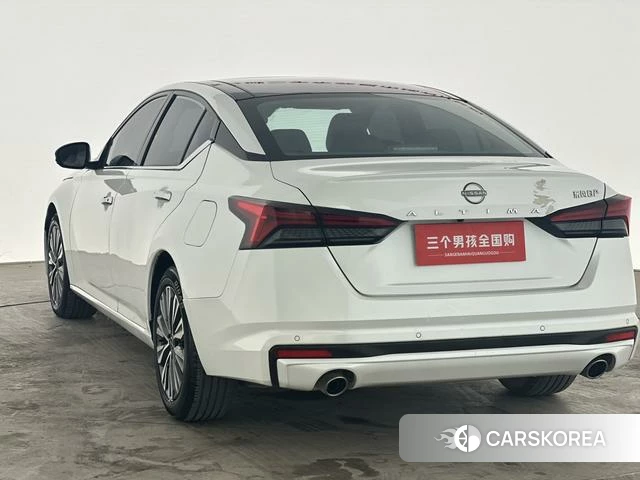 Nissan Altima 2023 Белый из Китая, фото 4