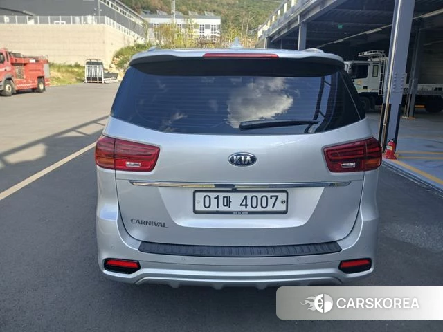 Kia The New Carnival id 4895610 из Кореи 13