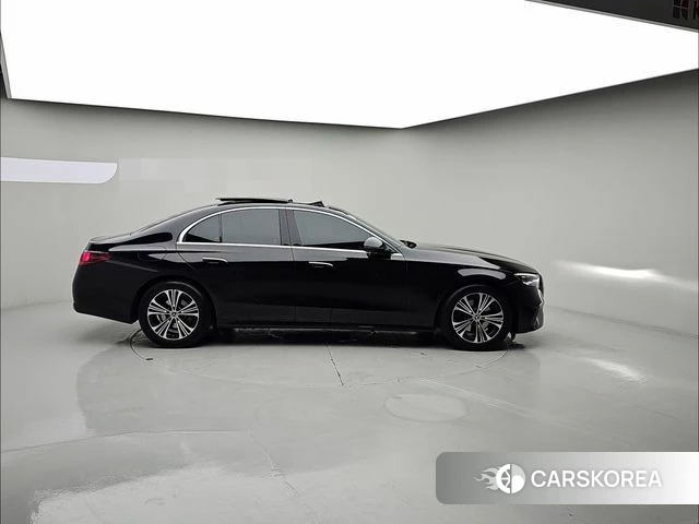 Mercedes-Benz E-Class W214 id 5016217 из Кореи 13