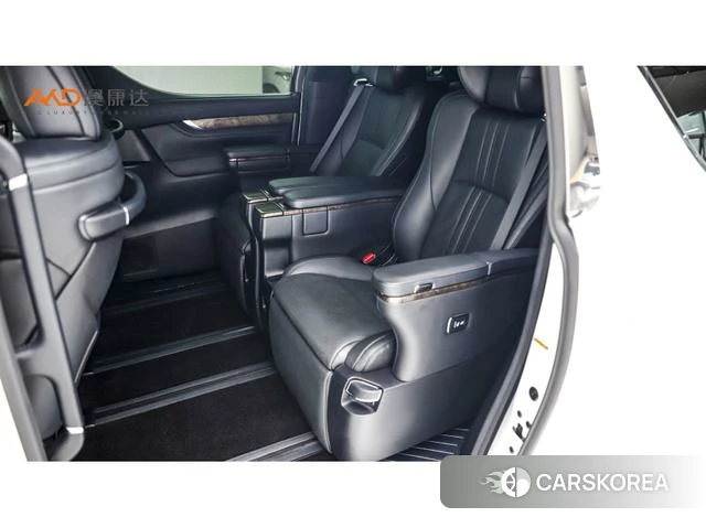Toyota Vellfire 2021 Белый из Китая, фото 5