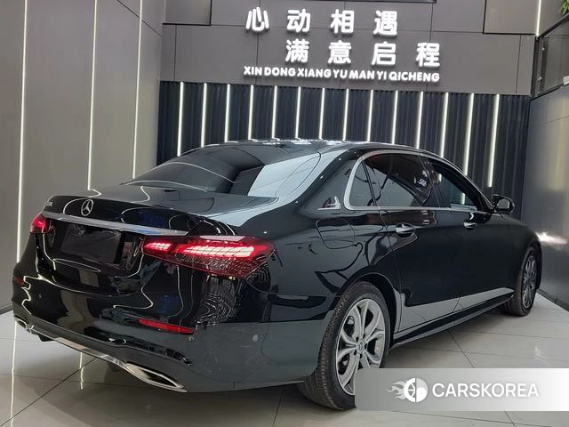 Mercedes-Benz E-Class 2021 Черный из Китая, фото 4