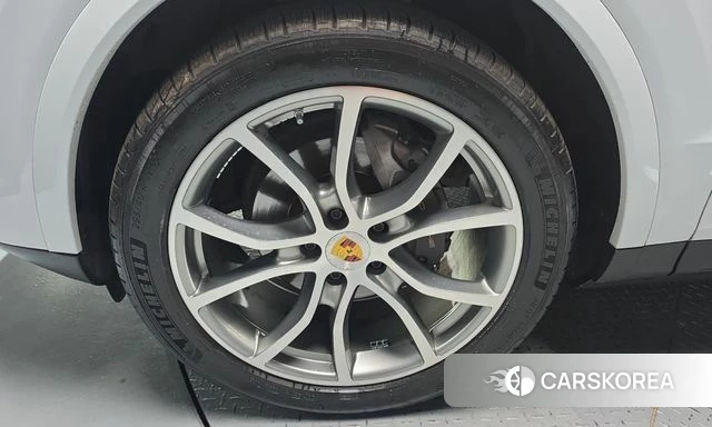 Porsche Cayenne (PO536) id 4942988 из Кореи 27