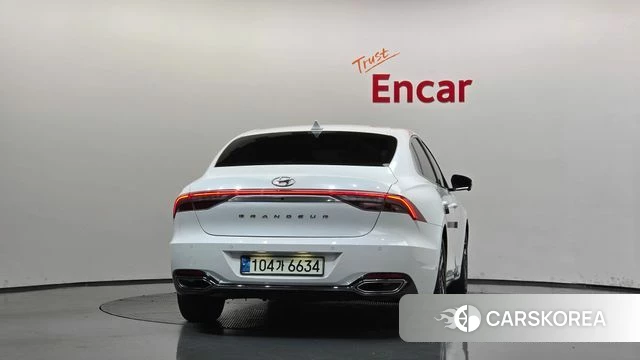 Hyundai The New Grandeur IG Hybrid id 5017502 из Кореи 31