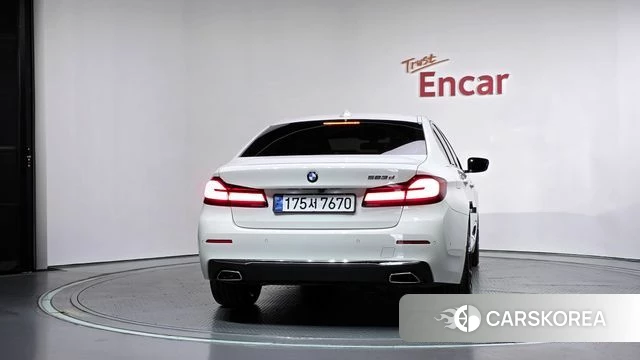 BMW 5 Series (G30) id 5003691 из Кореи 14