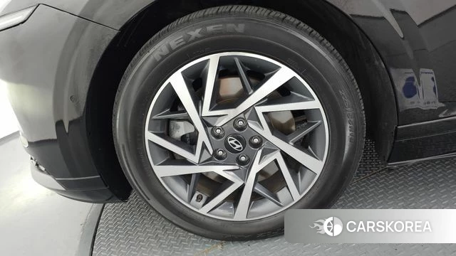 Hyundai Grandeur (GN7) id 4730581 из Кореи 24