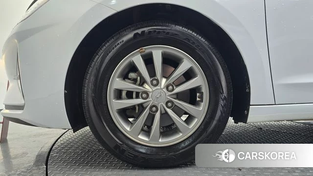 Hyundai The New Avante AD id 4759985 из Кореи 25