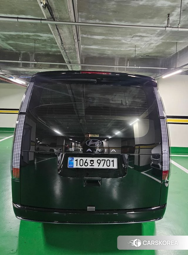 Hyundai Staria 2025 Черный из Кореи, фото 4