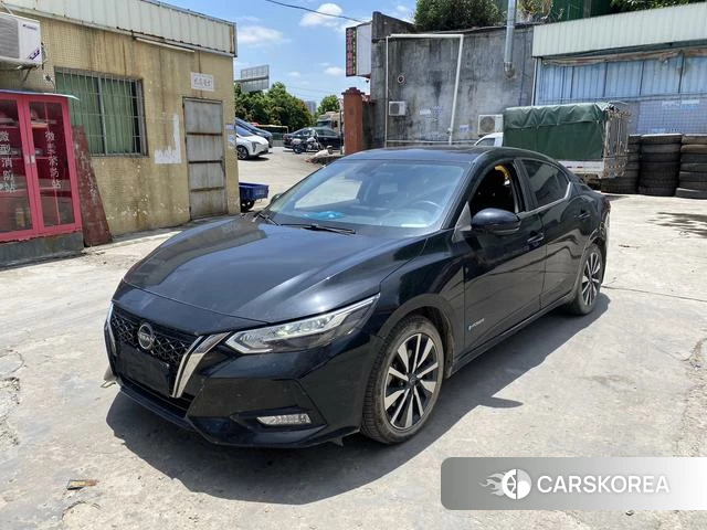 Nissan Sylphy 2023 Черный из Китая, фото 4