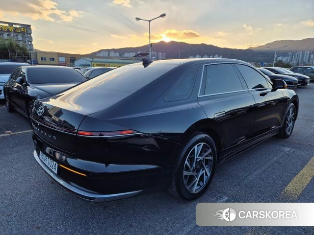 Hyundai Grandeur Hybrid (GN7) id 5016799 из Кореи 14