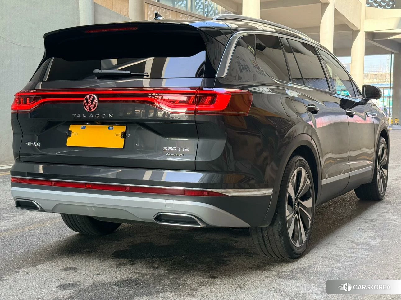 Volkswagen Talagon 2023 Темно-серый из Китая, фото 4