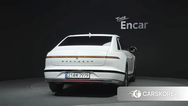 Hyundai Grandeur (GN7) id 4965287 из Кореи 31