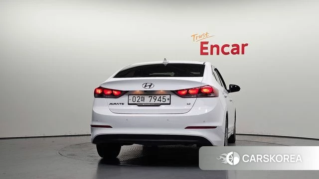 Hyundai Avante AD id 5023989 из Кореи 14