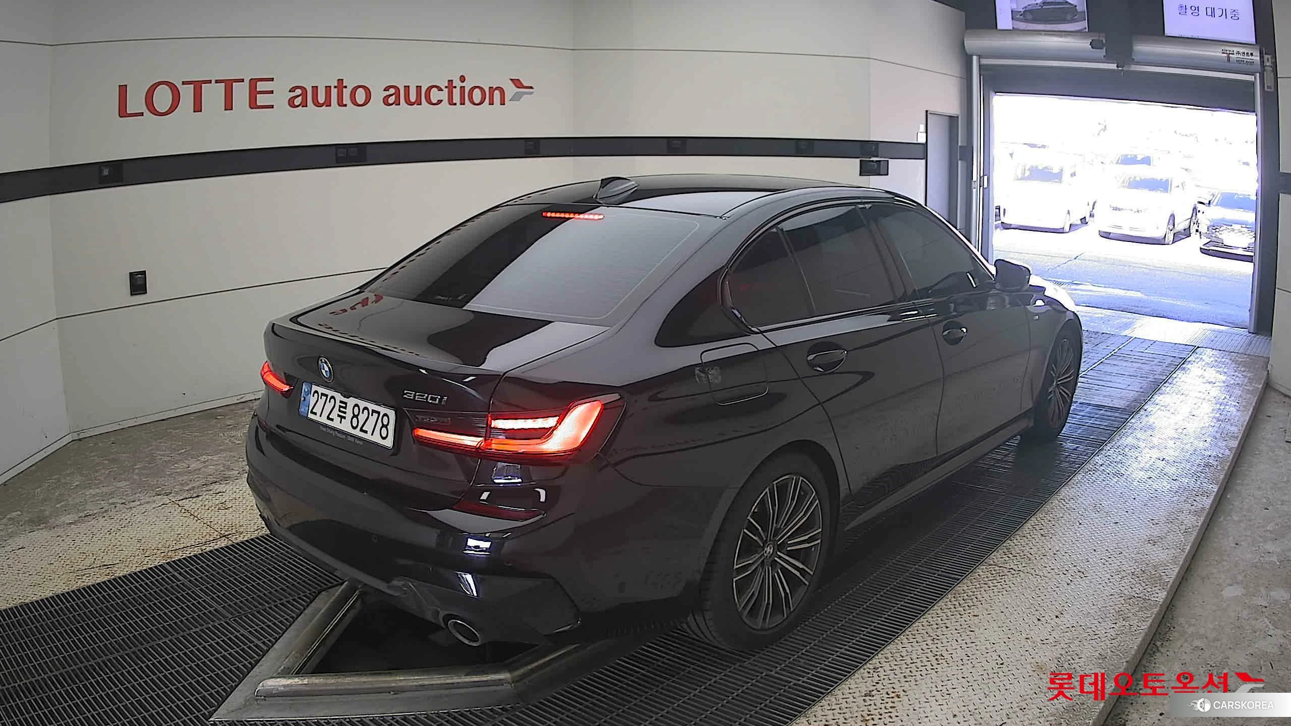 BMW  320i id 4989971 из Кореи 33