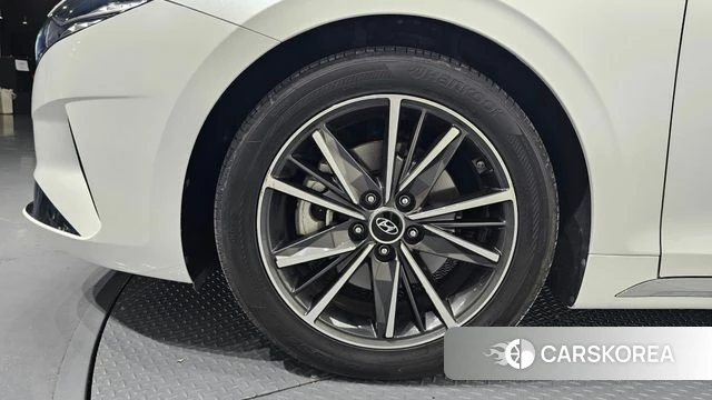 Hyundai The New Grandeur IG id 4542926 из Кореи 30