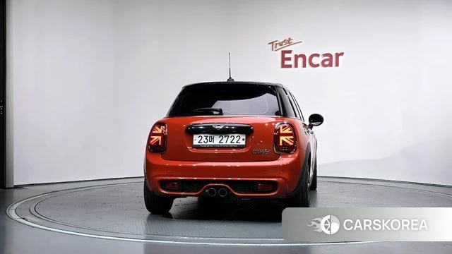 Mini Cooper S id 5013937 из Кореи 26