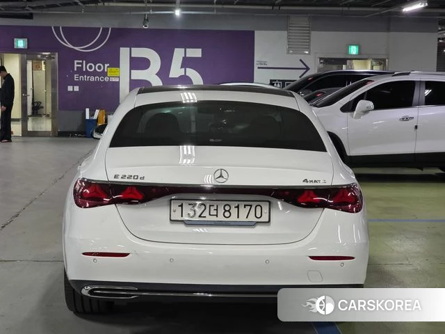Mercedes-Benz E-Class W214 id 4950254 из Кореи 14