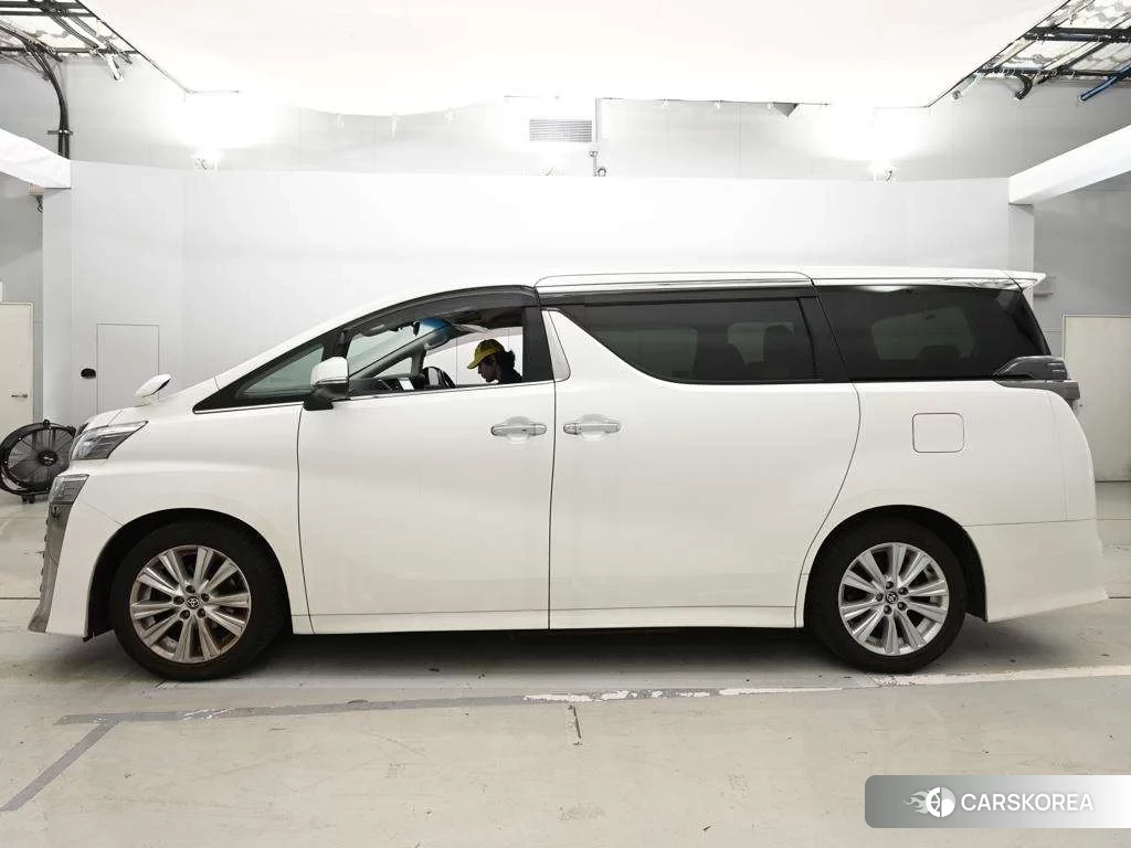 Toyota Vellfire 2019 из Японии, фото 4