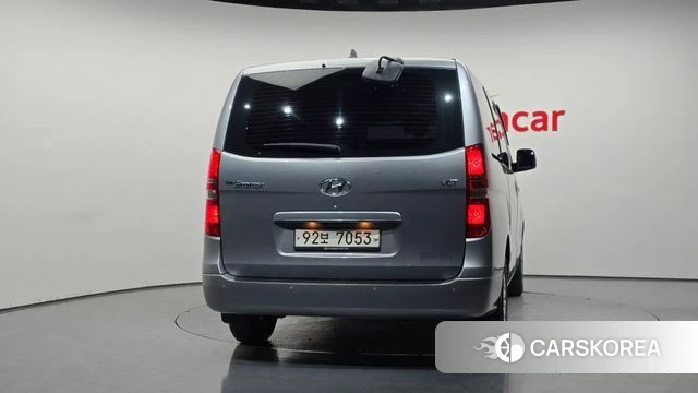 Hyundai The New Grand Starex id 5028373 из Кореи 14