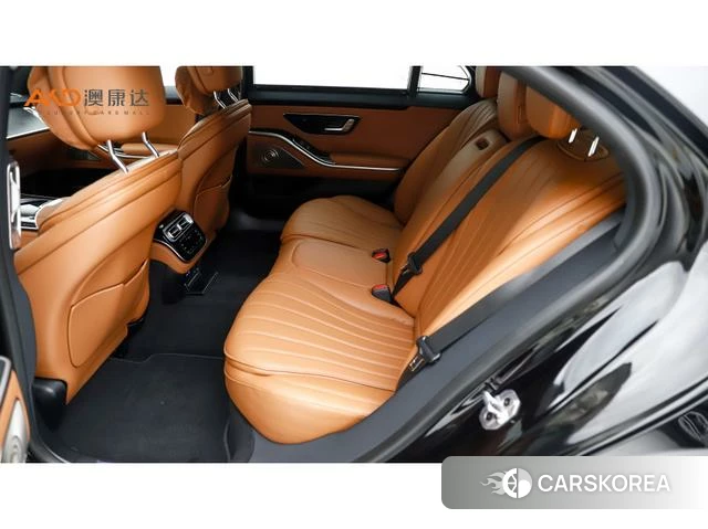 Mercedes-Benz S-Class 2024 Черный из Китая, фото 4