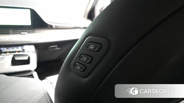 Hyundai The New Grandeur IG id 4779969 из Кореи 35