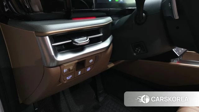 Hyundai Grandeur Hybrid (GN7) id 4950163 из Кореи 35