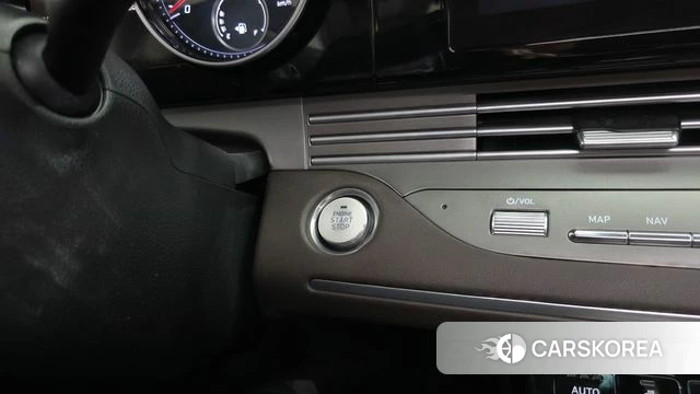 Hyundai The New Grandeur IG id 4976619 из Кореи 35