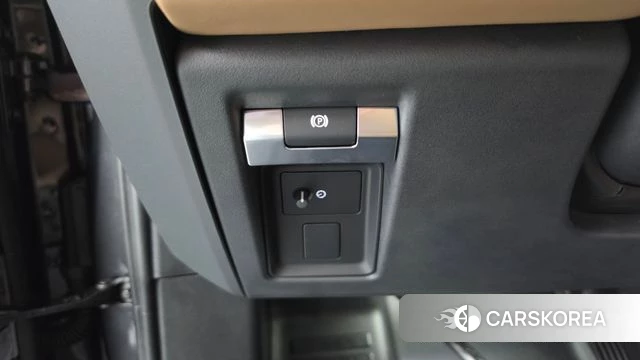 Land Rover Defender (L663) id 4921143 из Кореи 35