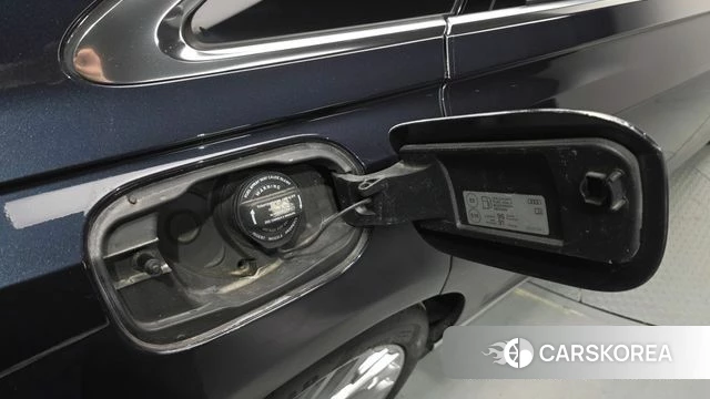 Audi A8 (D5) id 5003841 из Кореи 35
