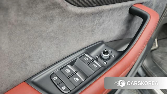 Audi SQ7 (4M) id 4590054 из Кореи 36