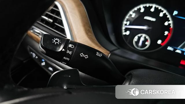 Genesis G90 id 4998257 из Кореи 36