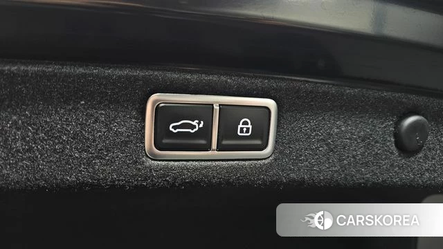Hyundai Grandeur Hybrid (GN7) id 5011423 из Кореи 36