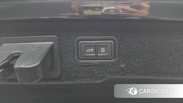 Audi A8 (D5) id 4987124 из Кореи 36