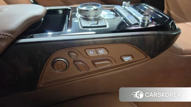 Genesis G90 id 4987824 из Кореи 37