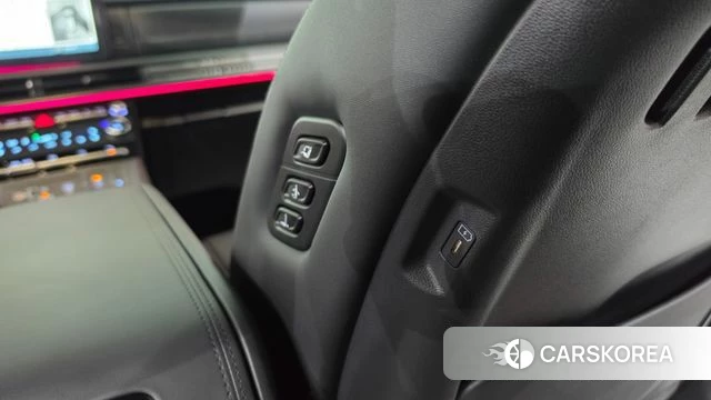 Hyundai Santa Fe (MX5) id 4980325 из Кореи 38
