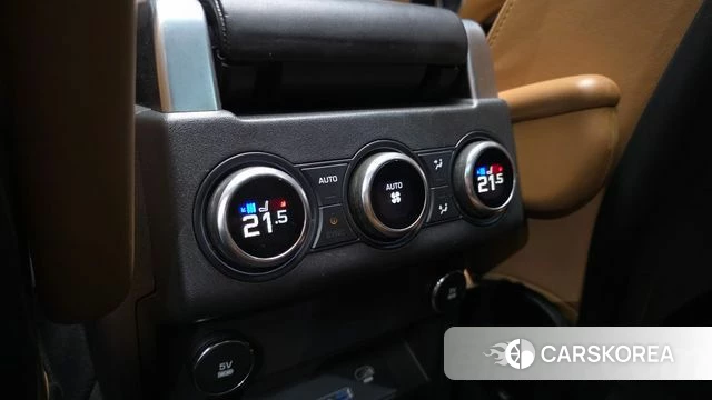 Land Rover Discovery 5 id 4900761 из Кореи 38
