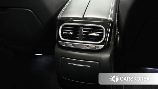 Genesis G90 id 4998257 из Кореи 39