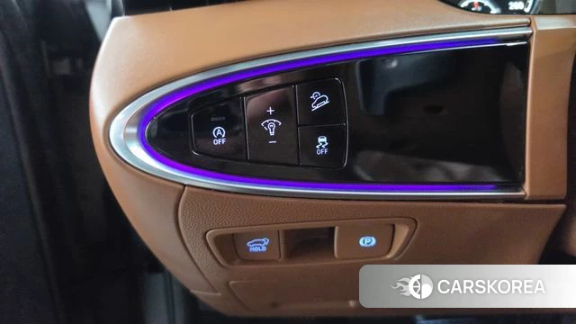 Genesis GV70 id 5023060 из Кореи 39