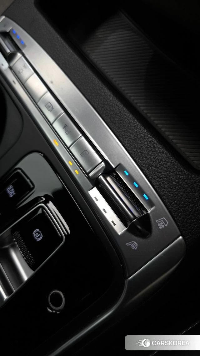 Kia The New Carnival 4th Generation id 5021220 из Кореи 39