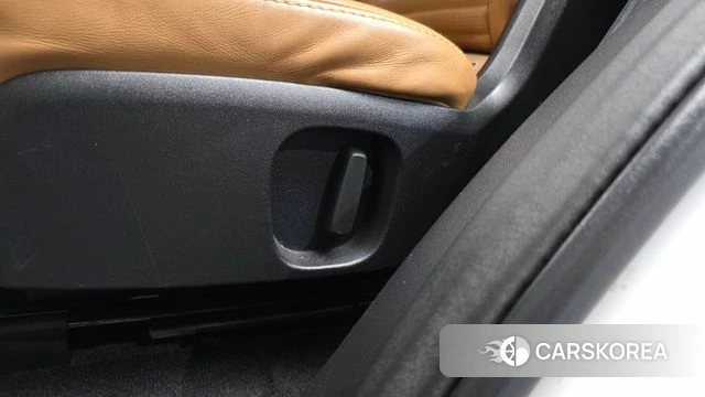 Land Rover Discovery 5 id 4900761 из Кореи 40