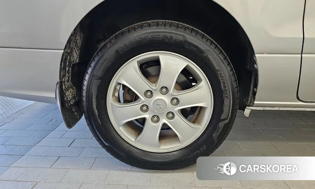 Hyundai The New Grand Starex id 4952736 из Кореи 26