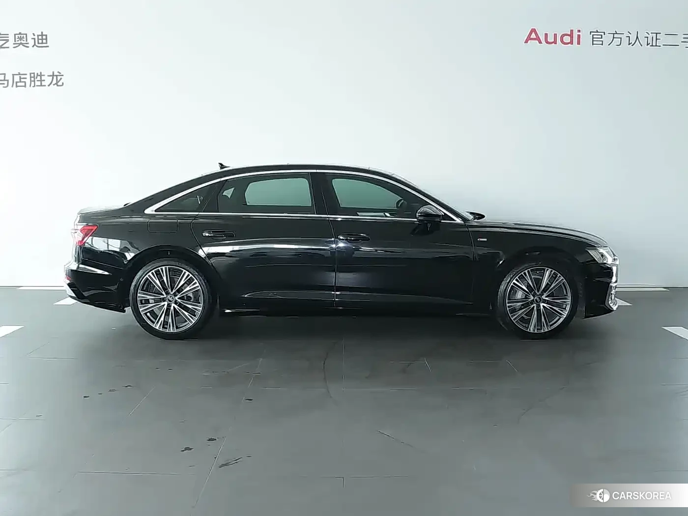 Audi A6L 2022 Черный из Китая, фото 5