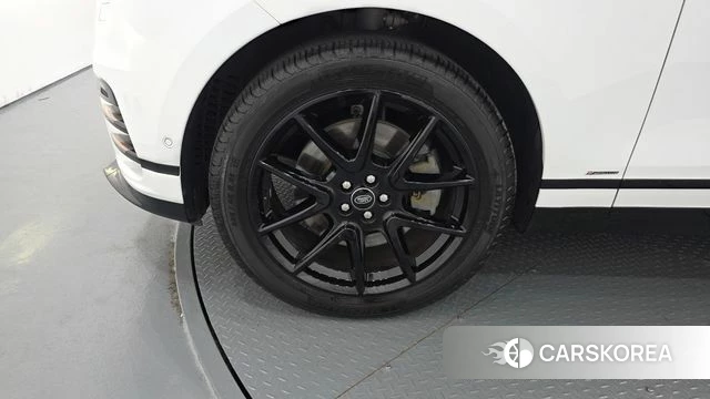 Land Rover Range Rover Velar id 4936312 из Кореи 15