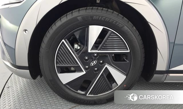 Hyundai The New Ionic 5 id 5039258 из Кореи 33