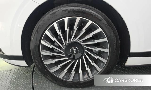 Hyundai Grandeur Hybrid (GN7) id 5002088 из Кореи 31