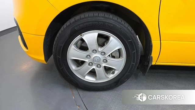 Hyundai The New Grand Starex id 4992629 из Кореи 26